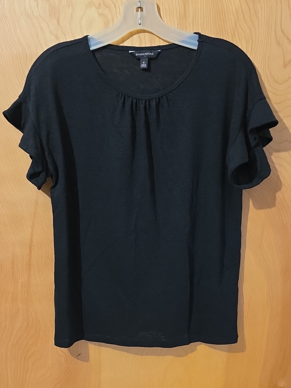 Banana Republic Black Linen Blend Top With Flutter Short Sleeves Size Small